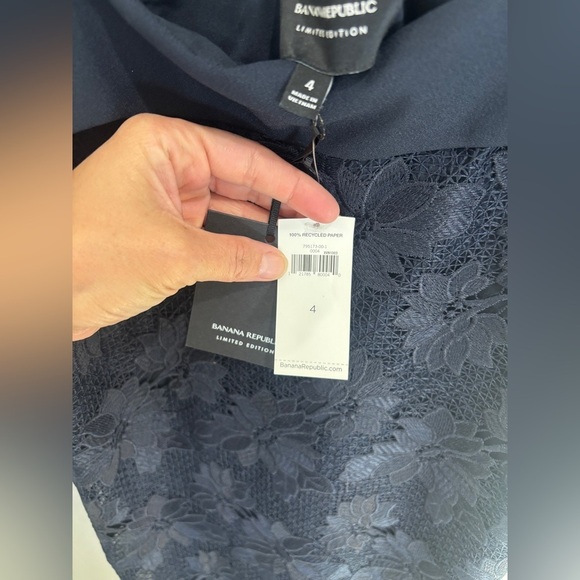 NWT Women's Banana Republic Limited Edition Navy Bow Back Lace Dress Eyelet 4 - Picture 9 of 13